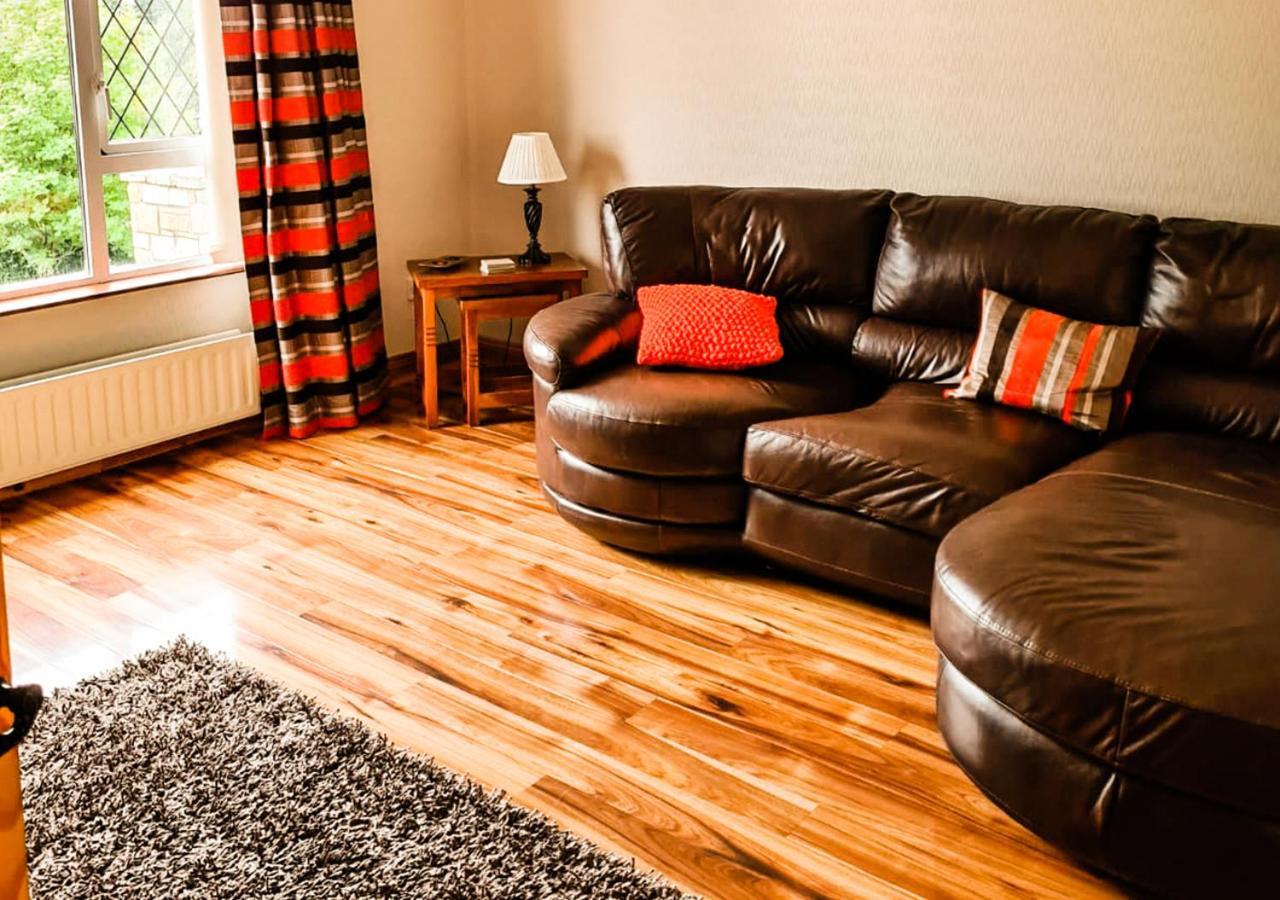 Moat Holiday Rental Lisnaskea エクステリア 写真