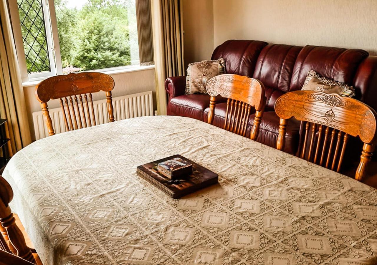 Moat Holiday Rental Lisnaskea エクステリア 写真